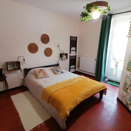 Chambres D'Hotes - Un Refuge A Cachen Luaran gambar