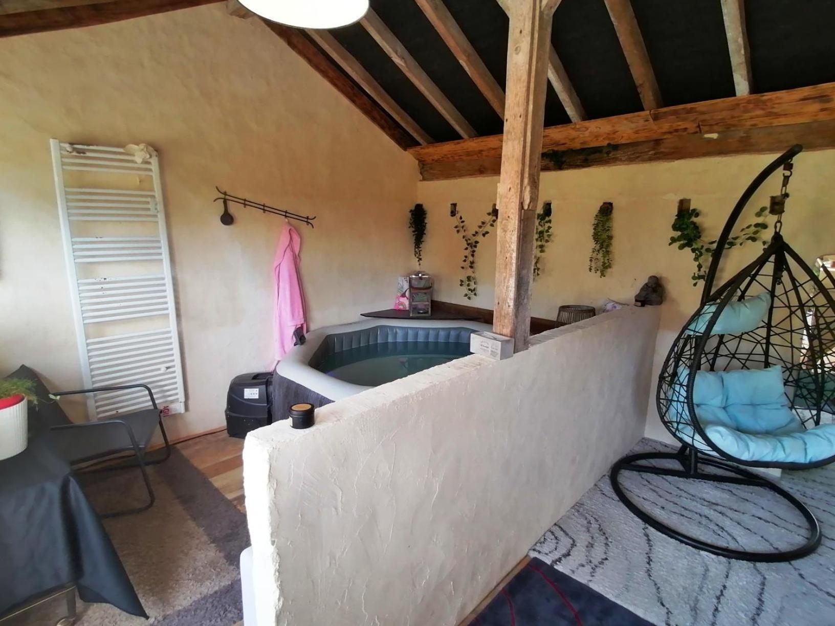 Chambres D'Hotes - Un Refuge A Cachen Luaran gambar